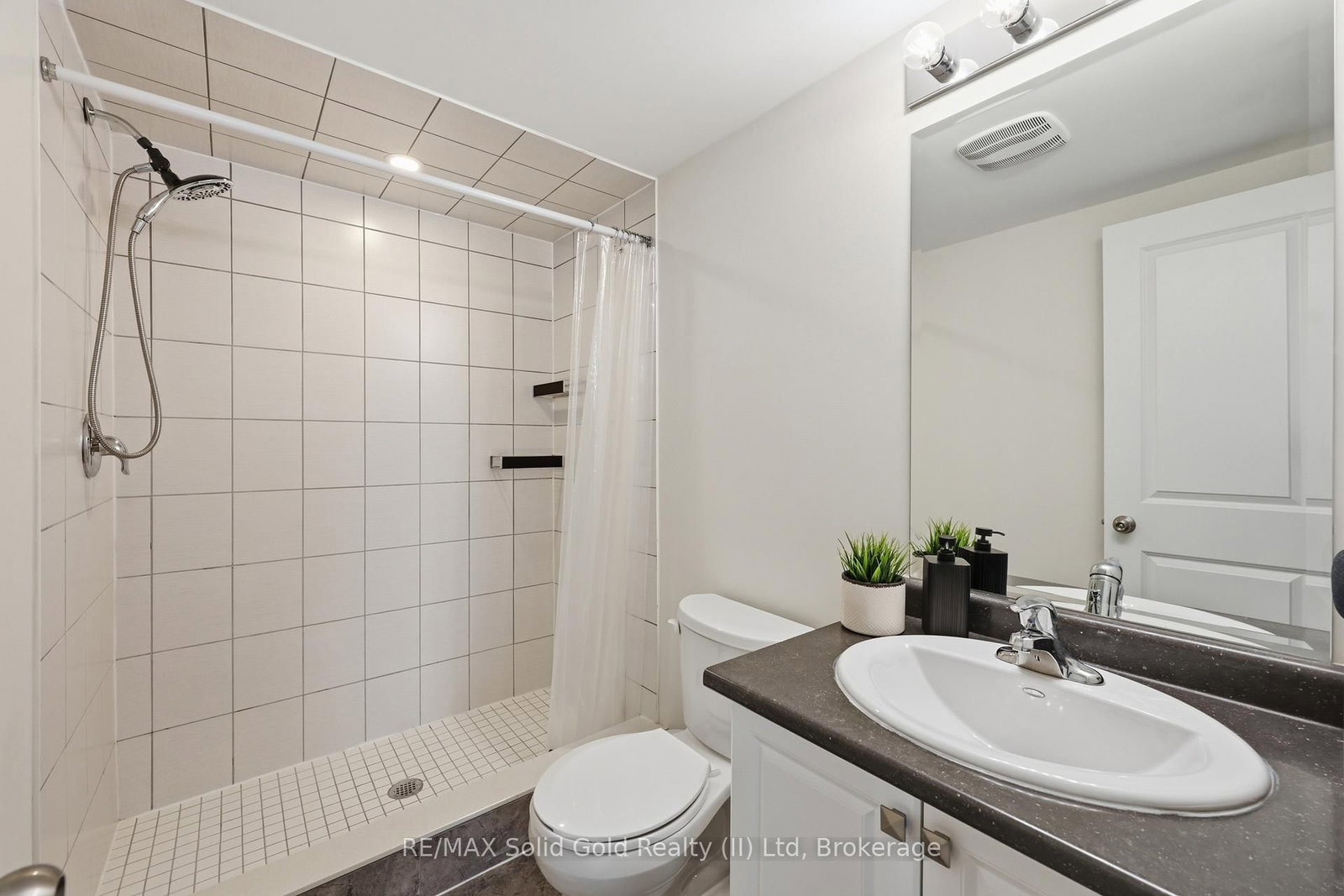 383 Dundas Street E, Unit 58 - Photo 23