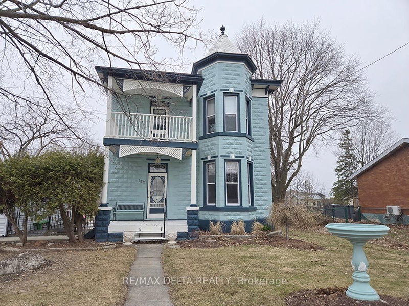 home for sale on 132 High Street