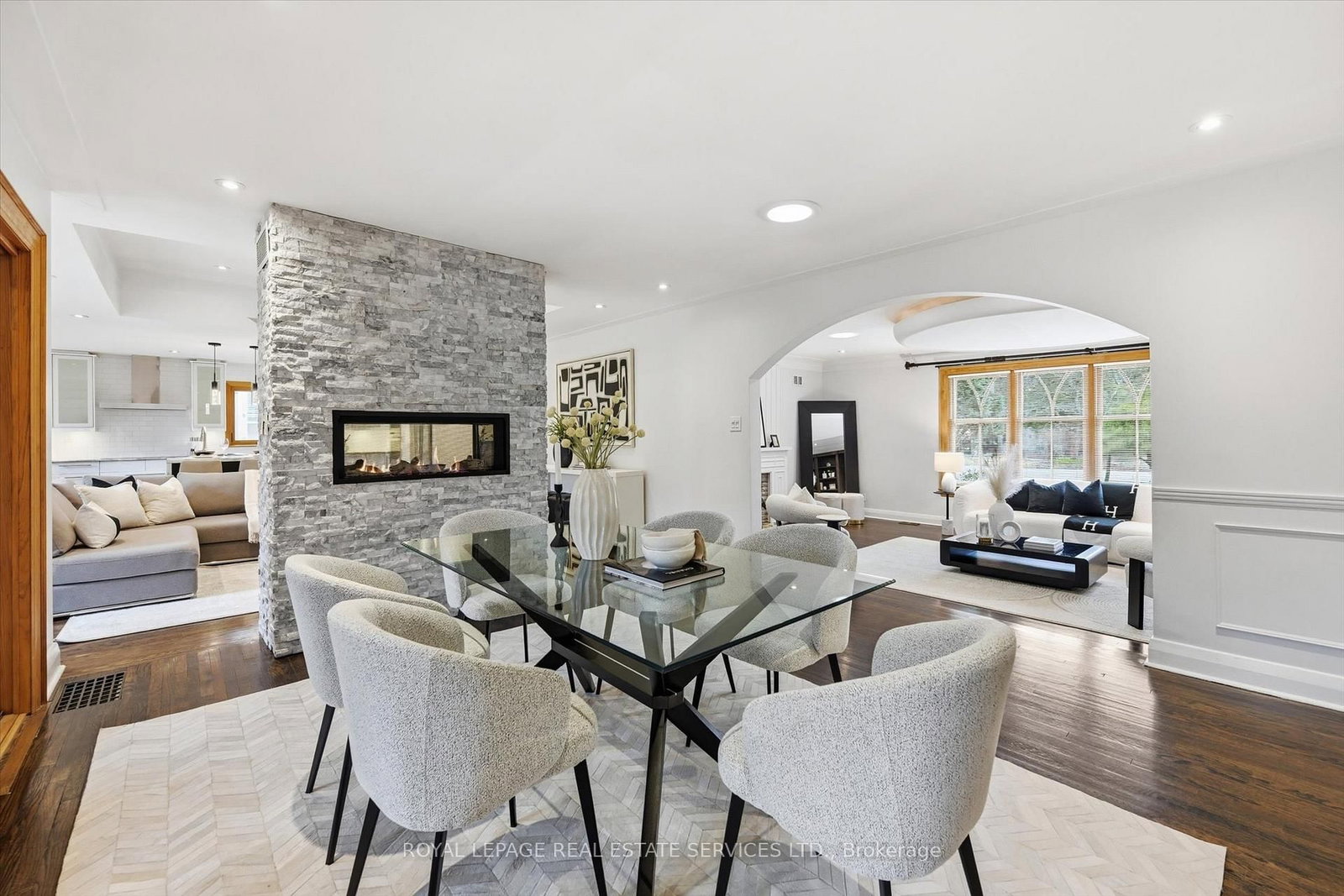 Detached House for sale at 108 Lloyminn Avenue, Hamilton, Ontario, L9G 1H6 - Ancaster - MLS: X12890872