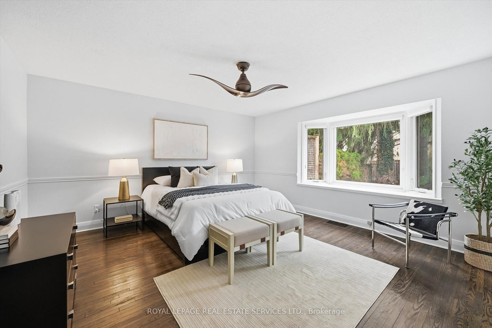 Detached House for sale at 108 Lloyminn Avenue, Hamilton, Ontario, L9G 1H6 - Ancaster - MLS: X12890872