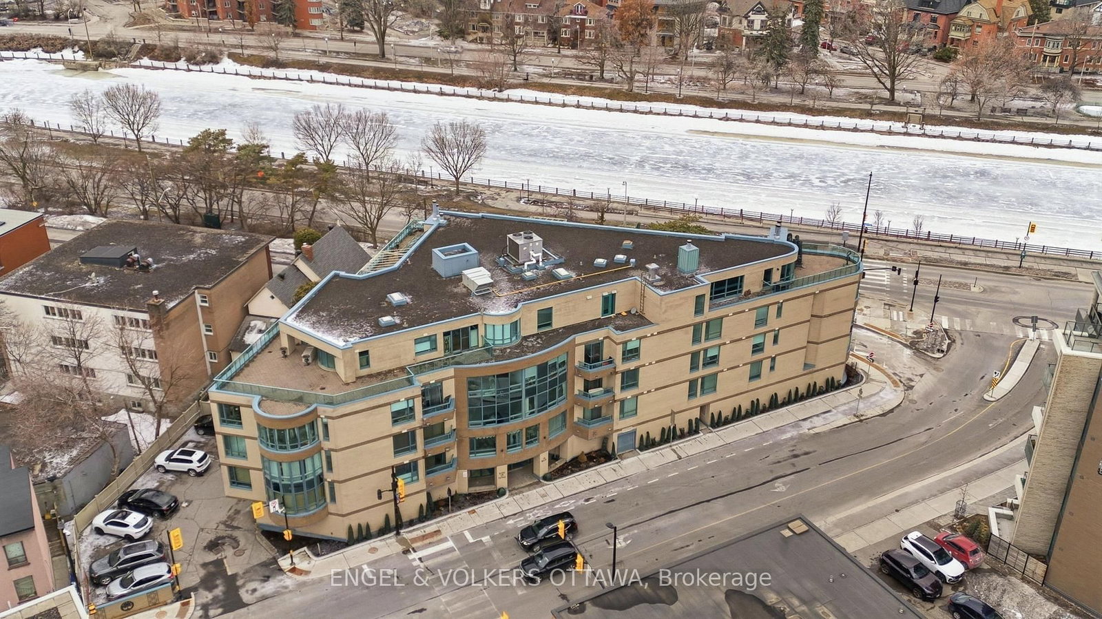 10 Main Street, Unit 207 - Photo 22