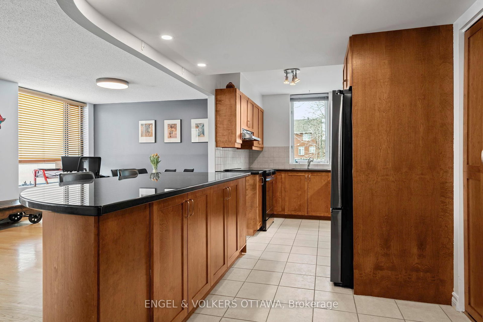 10 Main Street, Unit 207 - Photo 9