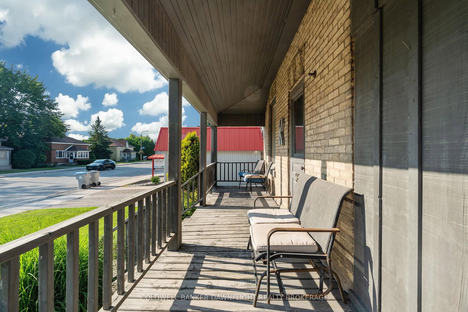 Listing Image 7