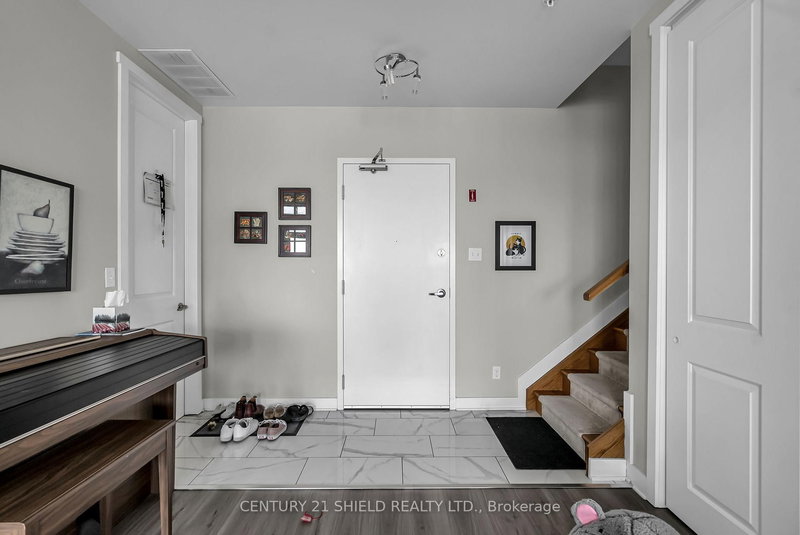 312 - 703 Cotton Mill St, Cornwall, K6H 0E7 | Image 2