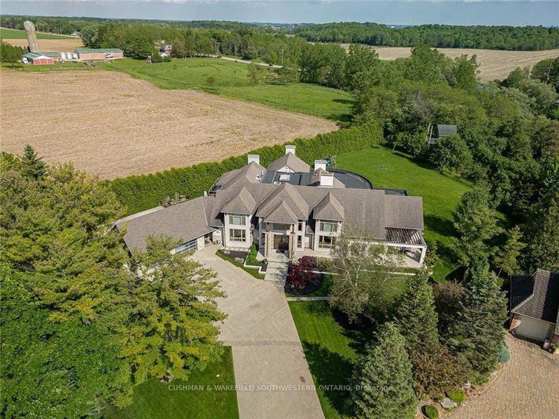 60 Sir Robert Pl, Middlesex Centre, N0M 1C0 | Image 2