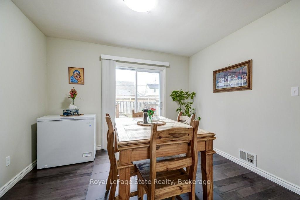 Detached House for sale at 624 Brighton Avenue, Hamilton, Ontario, L8H 6H2 - Parkview - MLS: X12891238