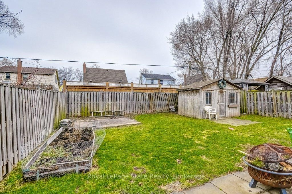 Detached House for sale at 624 Brighton Avenue, Hamilton, Ontario, L8H 6H2 - Parkview - MLS: X12891238