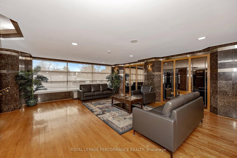 1512 - 2760 Carousel Crescent