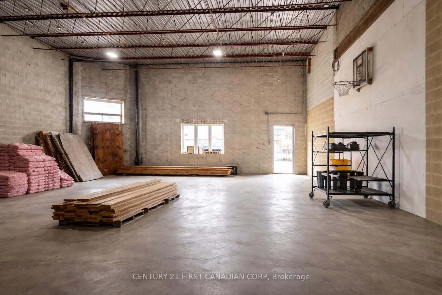 7024 Kilbourne Road, Unit B - Photo 4