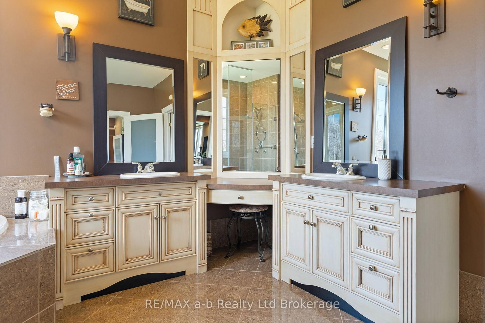 Detached House for sale at 55226 BEST Line, Bayham, Ontario, N5H 2R3 - Rural Bayham - MLS: X12891510