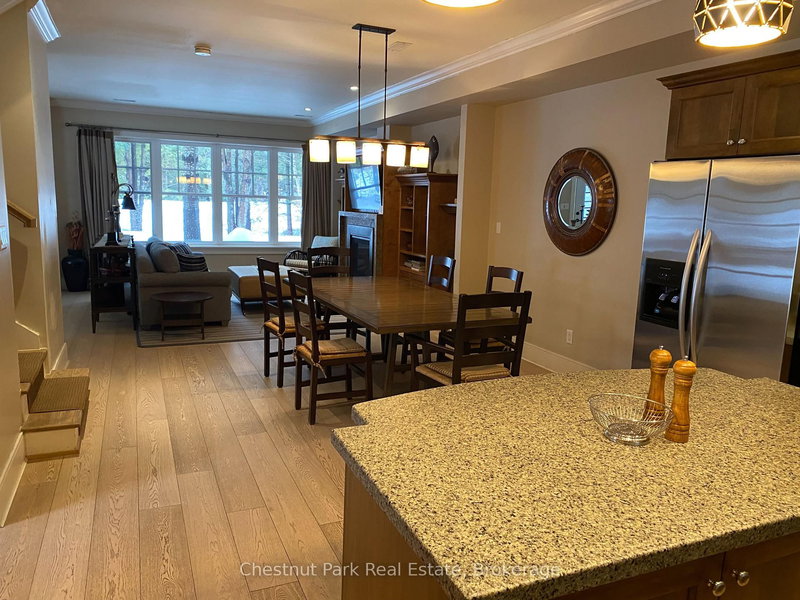 101 Emerald Hill Crt S, Seguin, P2A 2W8 | Image 2