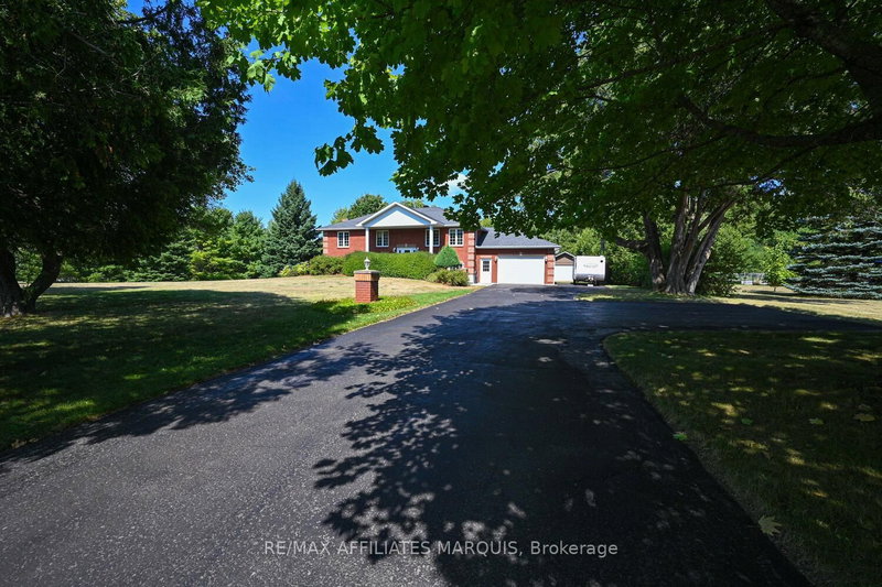 home for sale on 156 Bay Road