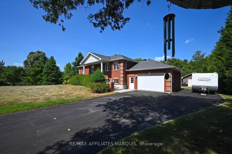 156 Bay Rd, Rideau Lakes, K0G 1L0 | Image 2