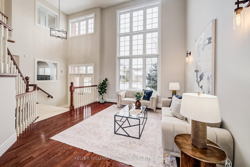 38 Deer Ridge Cres, Kitchener, N2P 2L3 | Image 2