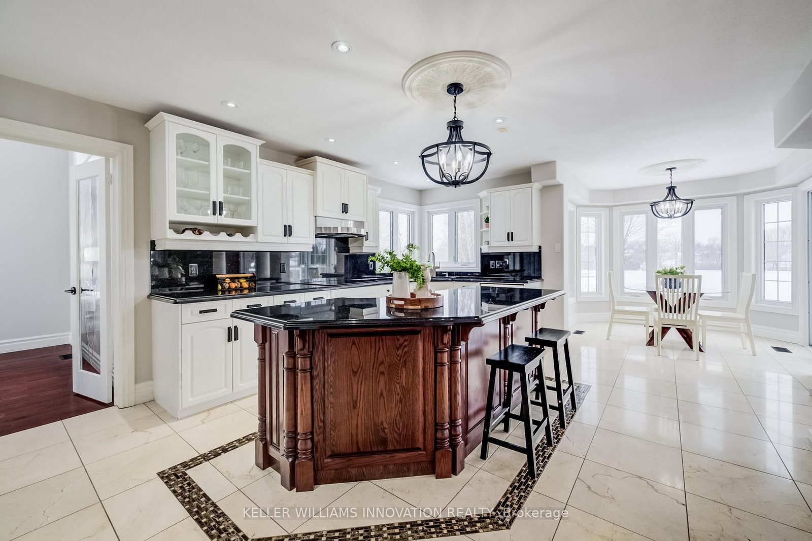 38 Deer Ridge Crescent - Photo 5