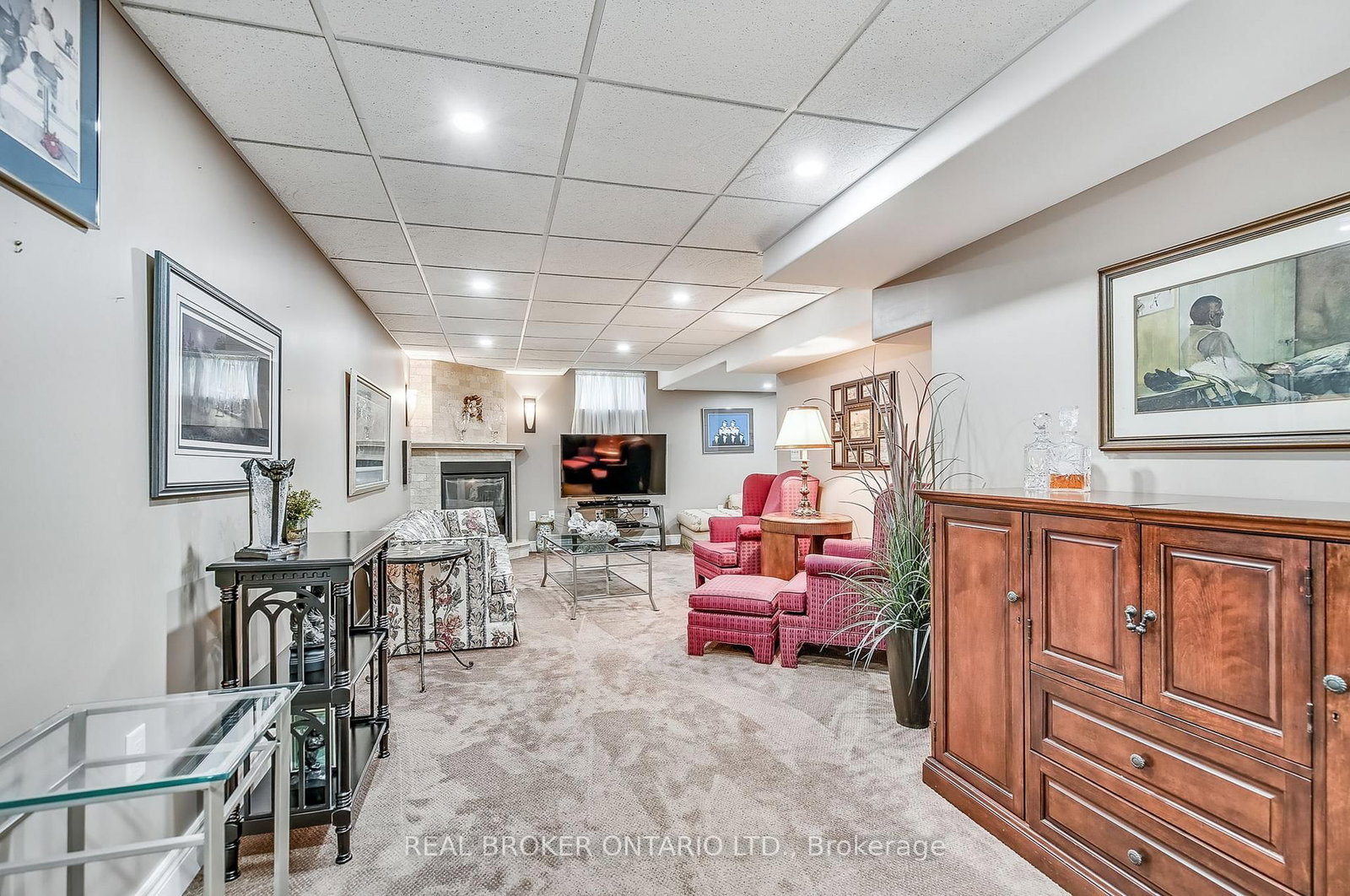 Townhouse for sale at 5 Liddycoat Lane, Hamilton, Ontario, L9G 0A7 - Ancaster - MLS: X12892428