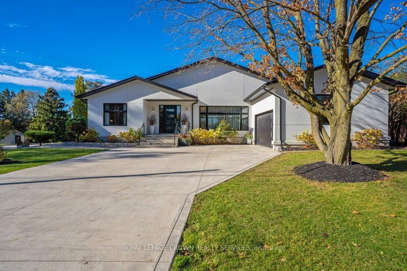 home for sale on 1480 Mannheim Road