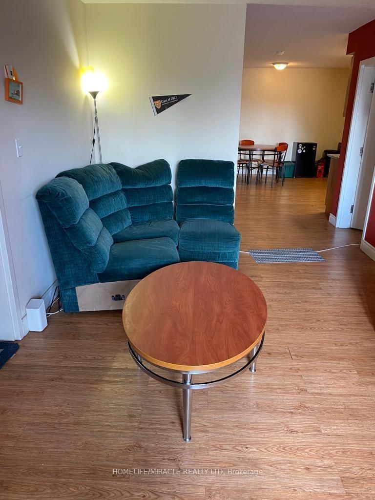 392 Albert Street, Unit 203 - Photo 4