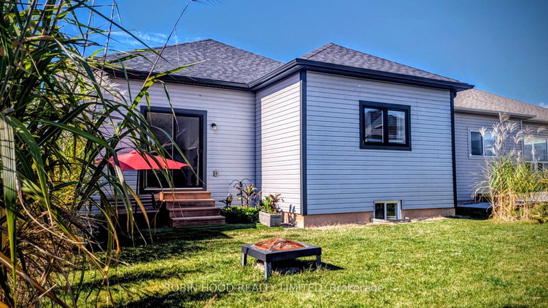 420 Williams Cres, Fort Erie, L2A 0E9 | Image 3