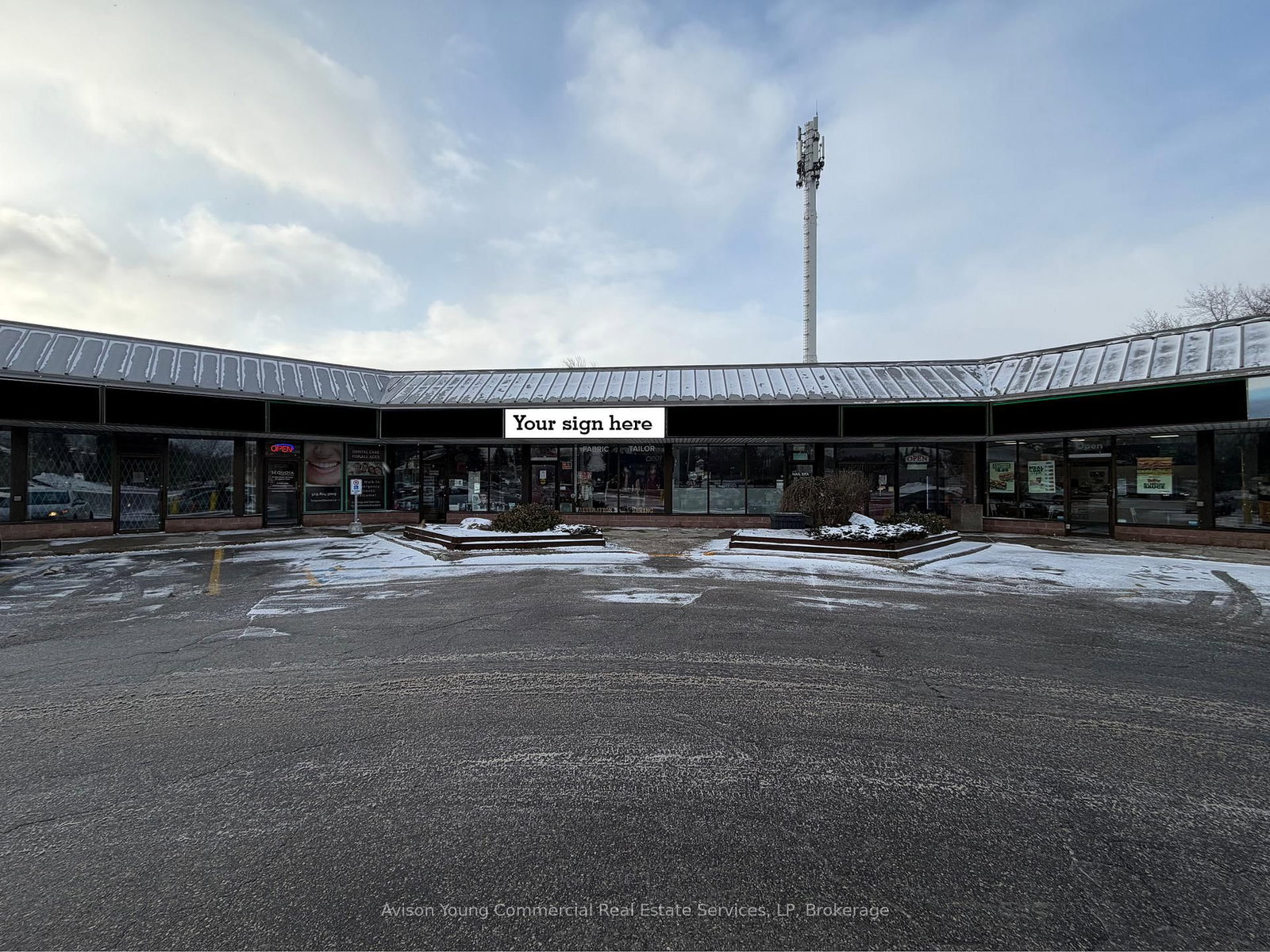 987 Gordon Street S, Unit 5A - Photo 2