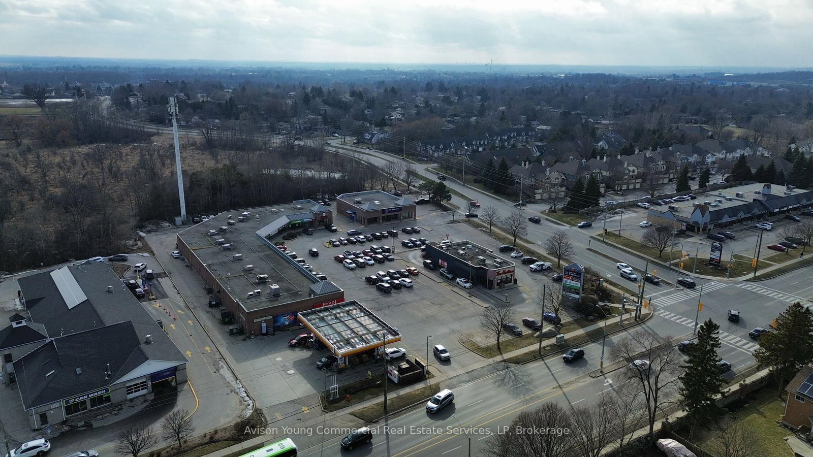 987 Gordon Street S, Unit 5A - Photo 5