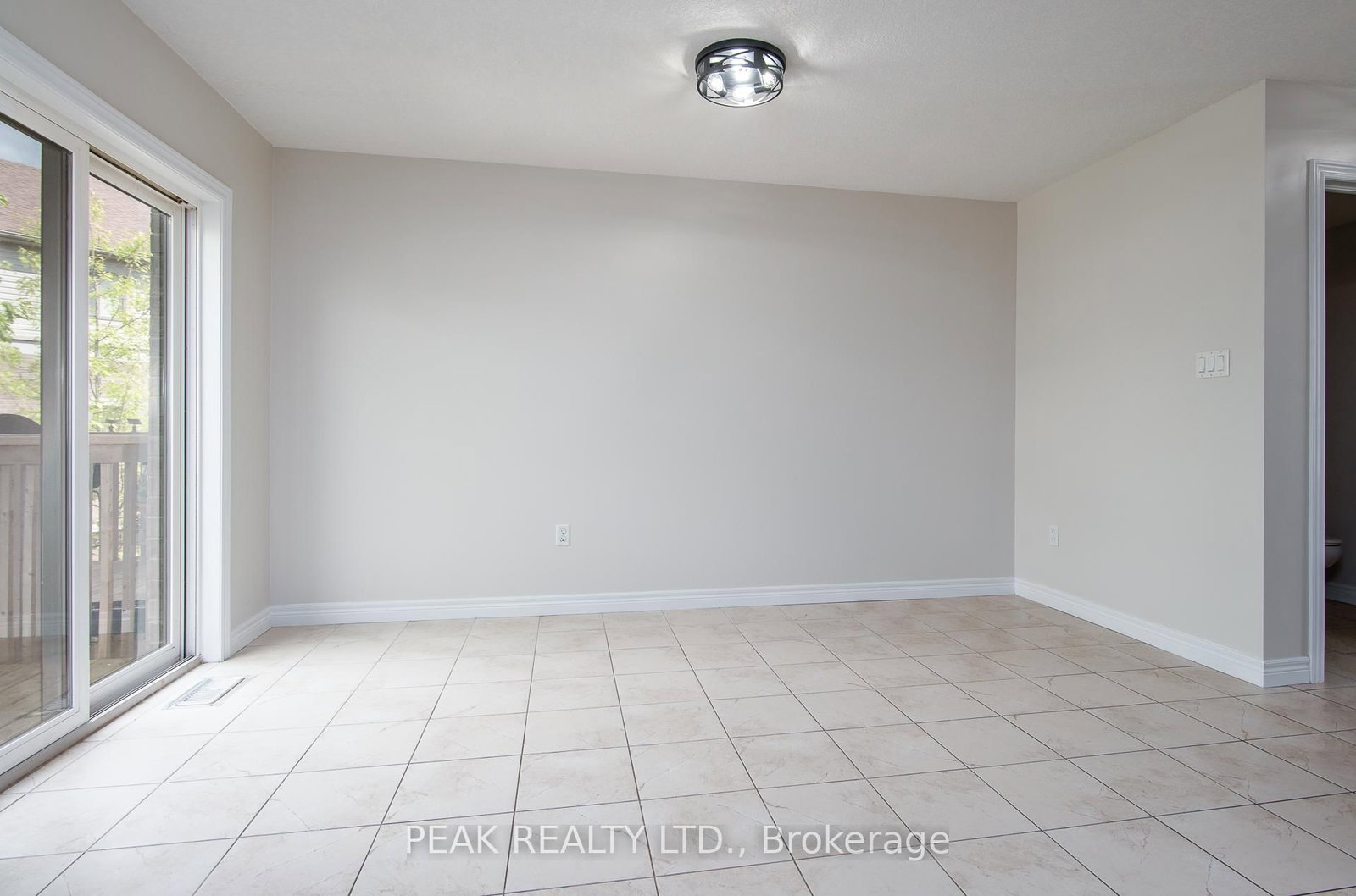 70 Willowrun Drive, Unit J-3 - Photo 20
