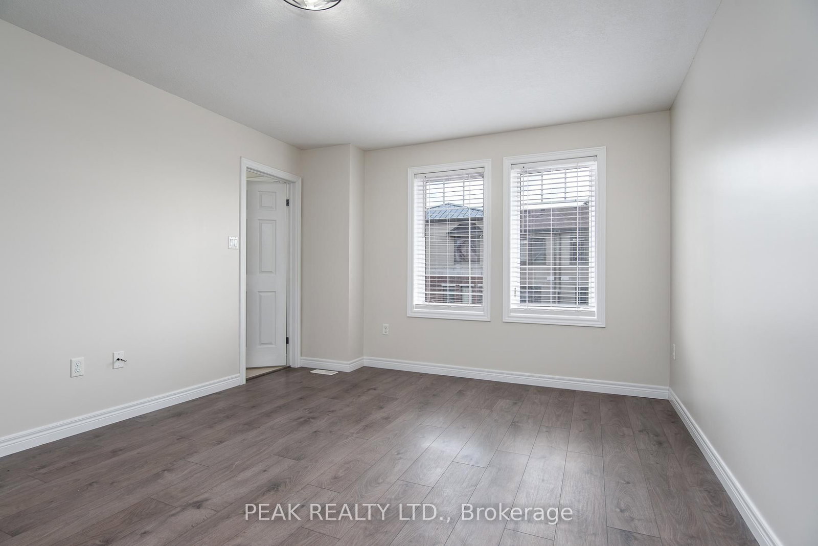 70 Willowrun Drive, Unit J-3 - Photo 24