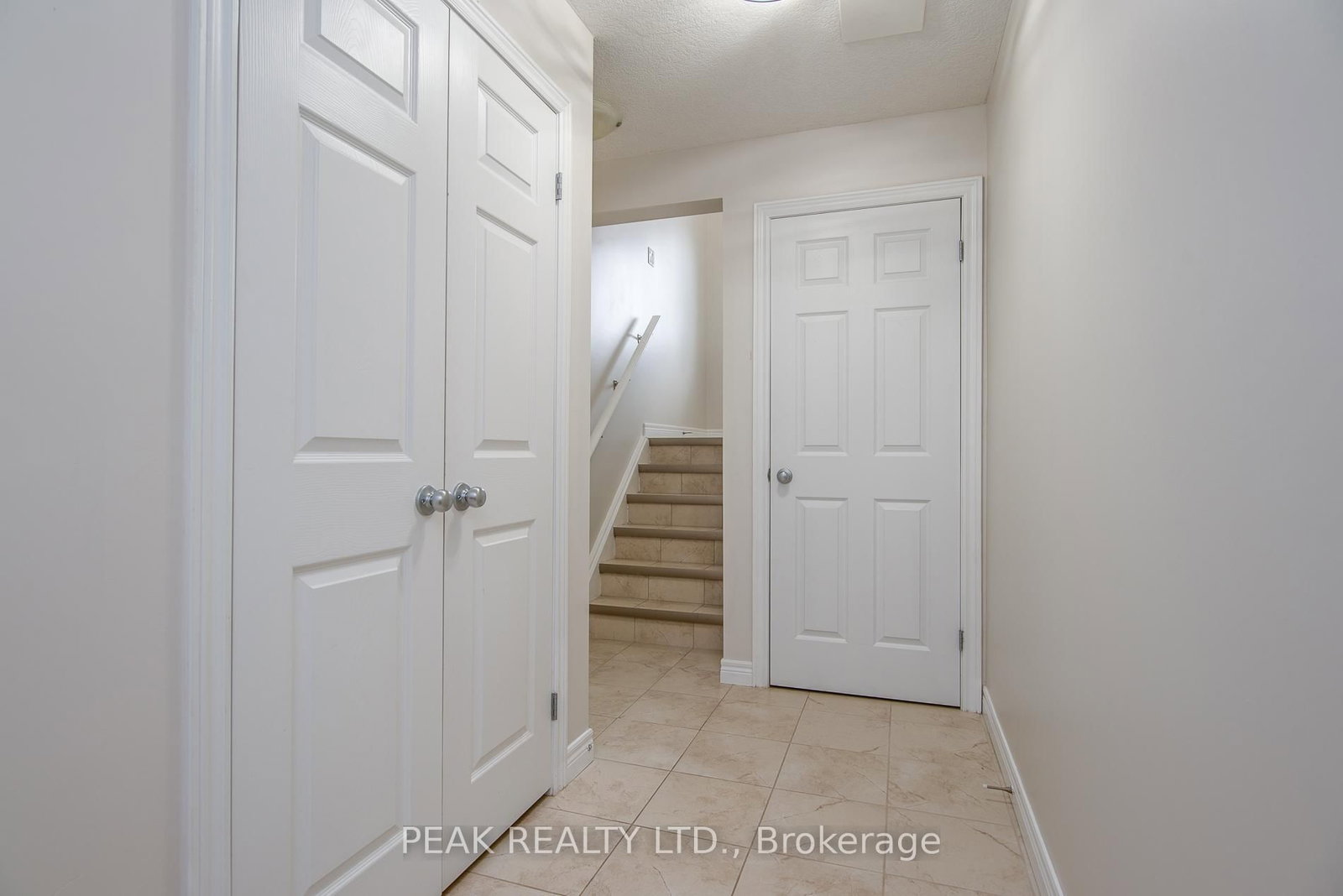 70 Willowrun Drive, Unit J-3 - Photo 38