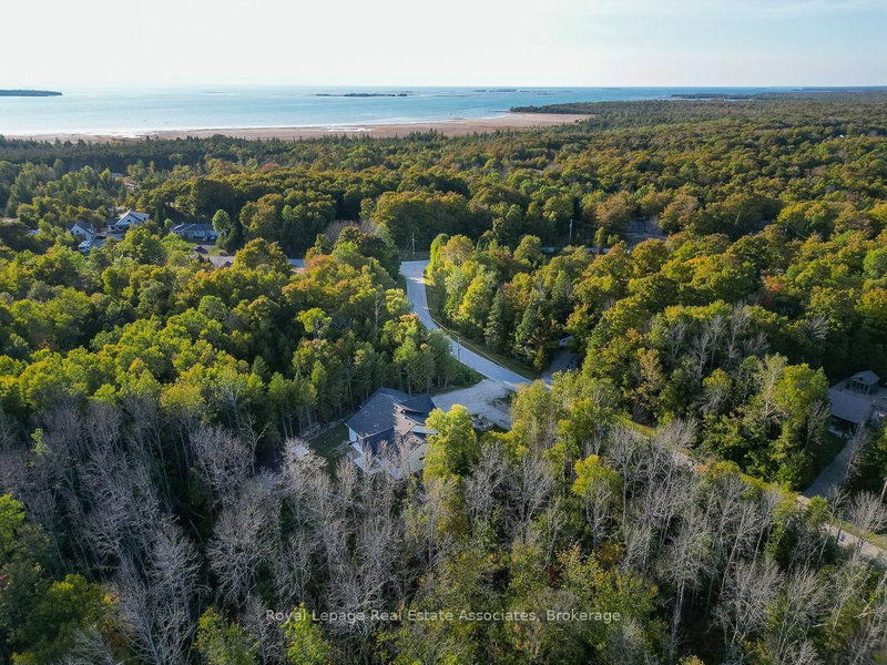 18 Tamarac Rd, South Bruce Peninsula, N0H 2T0 | Image 2