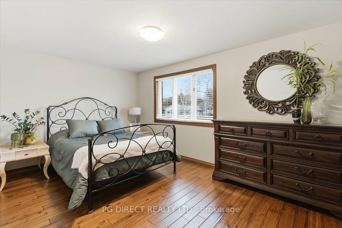 Detached House for sale at 69 Tripp Boulevard, Quinte West, Ontario, K8V 5Y8 - Trenton Ward - MLS: X12893058