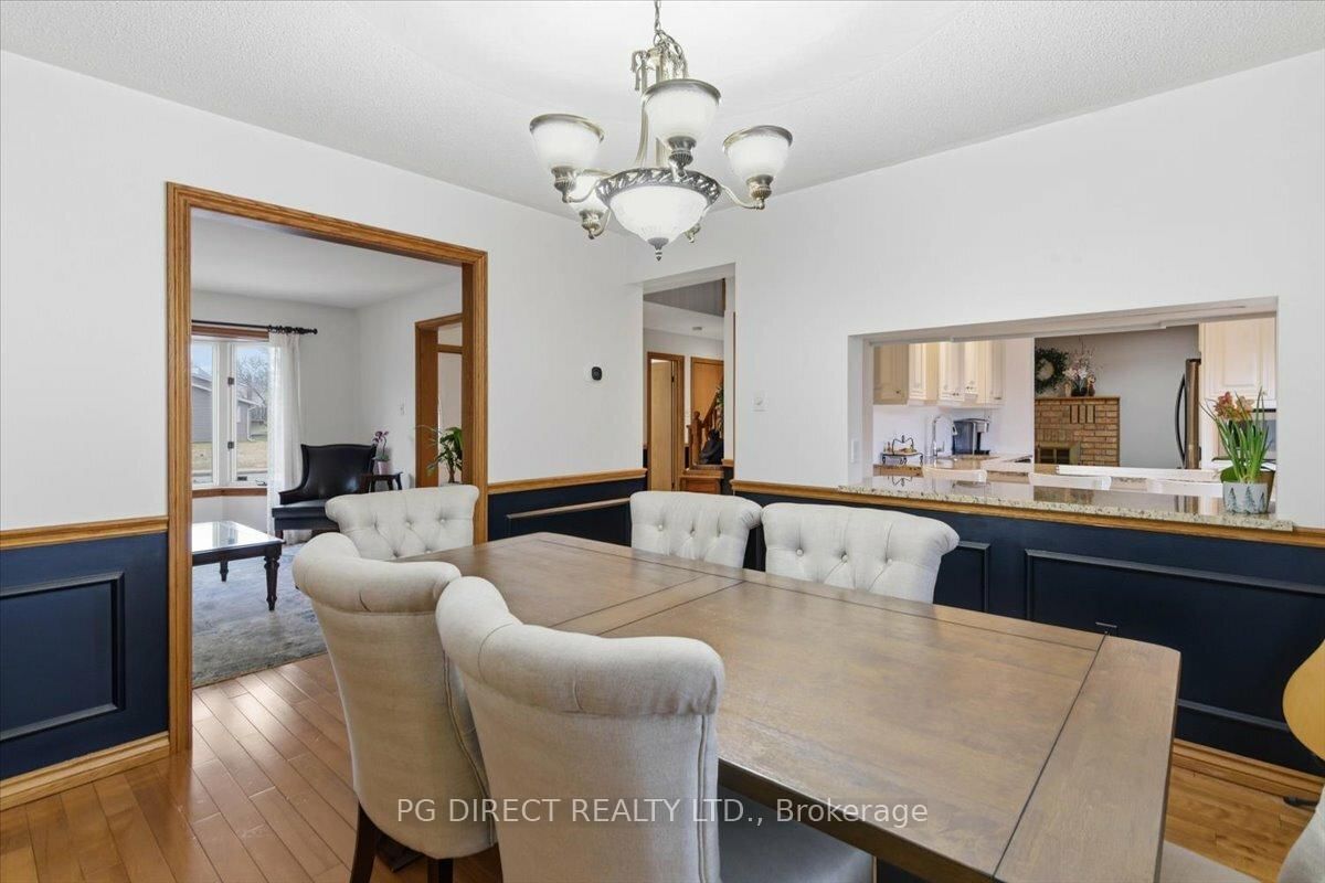 Detached House for sale at 69 Tripp Boulevard, Quinte West, Ontario, K8V 5Y8 - Trenton Ward - MLS: X12893058