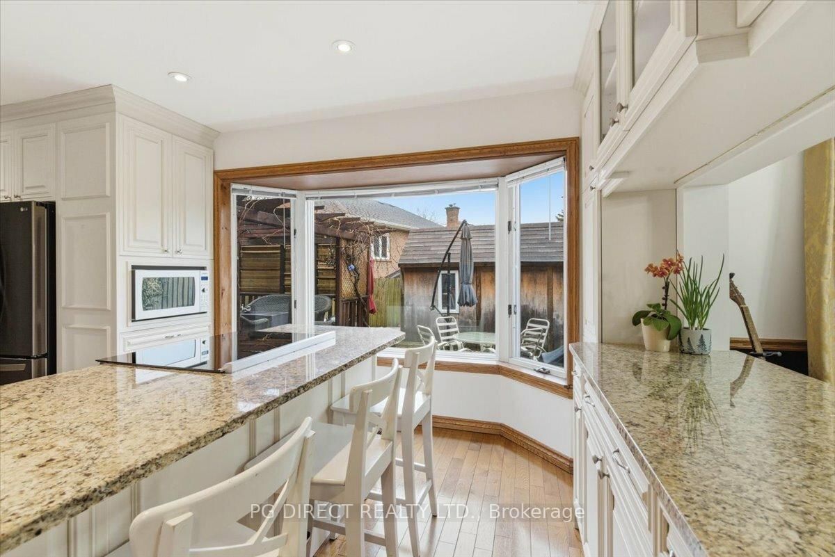 Detached House for sale at 69 Tripp Boulevard, Quinte West, Ontario, K8V 5Y8 - Trenton Ward - MLS: X12893058