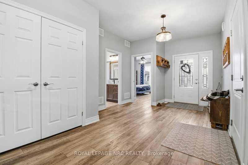 67 Hickory Crt, Port Colborne, L3K 0B2 | Image 2