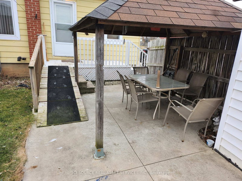 279 Millen Rd, Hamilton, L8E 2H1 | Image 2