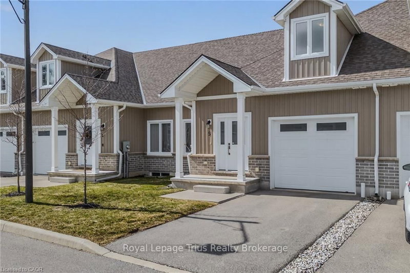 home for sale on 5-744 Nelson Street W