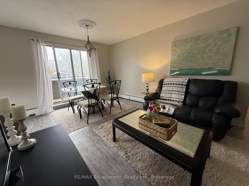 203 - 485 Thorold Rd, Welland, L3C 3X1 | Image 3