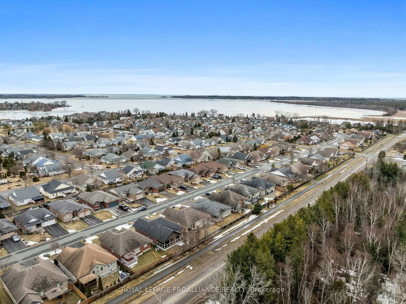 26 Ward Dr, Brighton, K0K 1H0 | Image 2