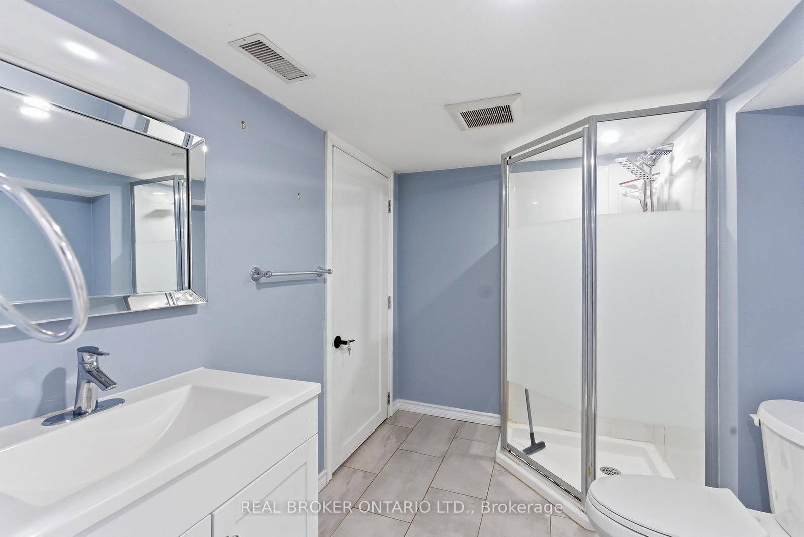 Detached House for sale at 880 LAWRENCE Road, Hamilton, Ontario, L8K 2A3 - Rosedale - MLS: X12893418