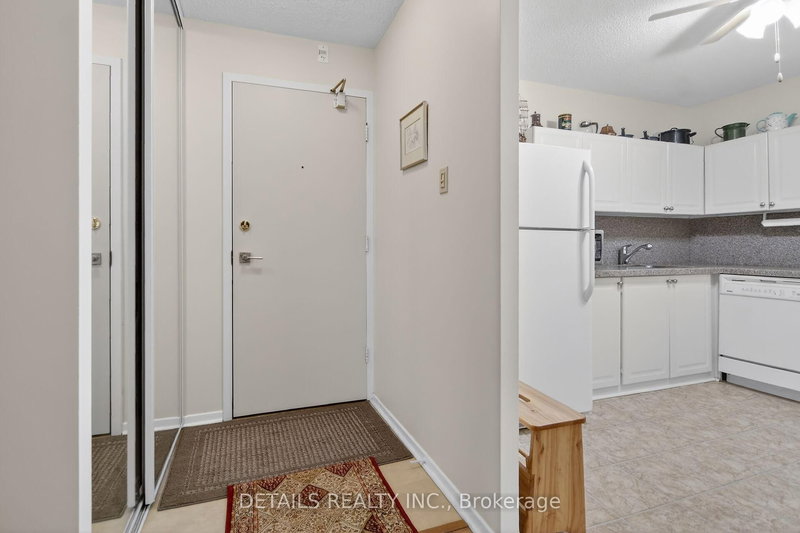 2201 - 900 Dynes Rd, Ottawa, K2C 3L6 | Image 3