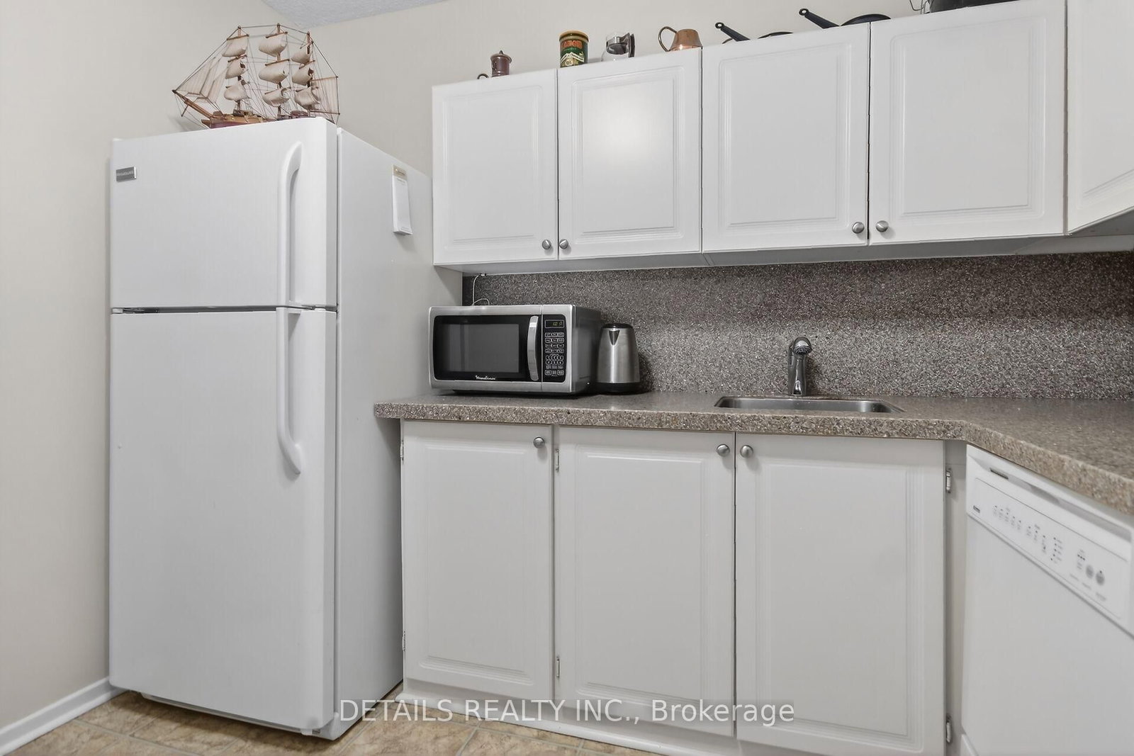 900 Dynes Road, Unit 2201 - Photo 6