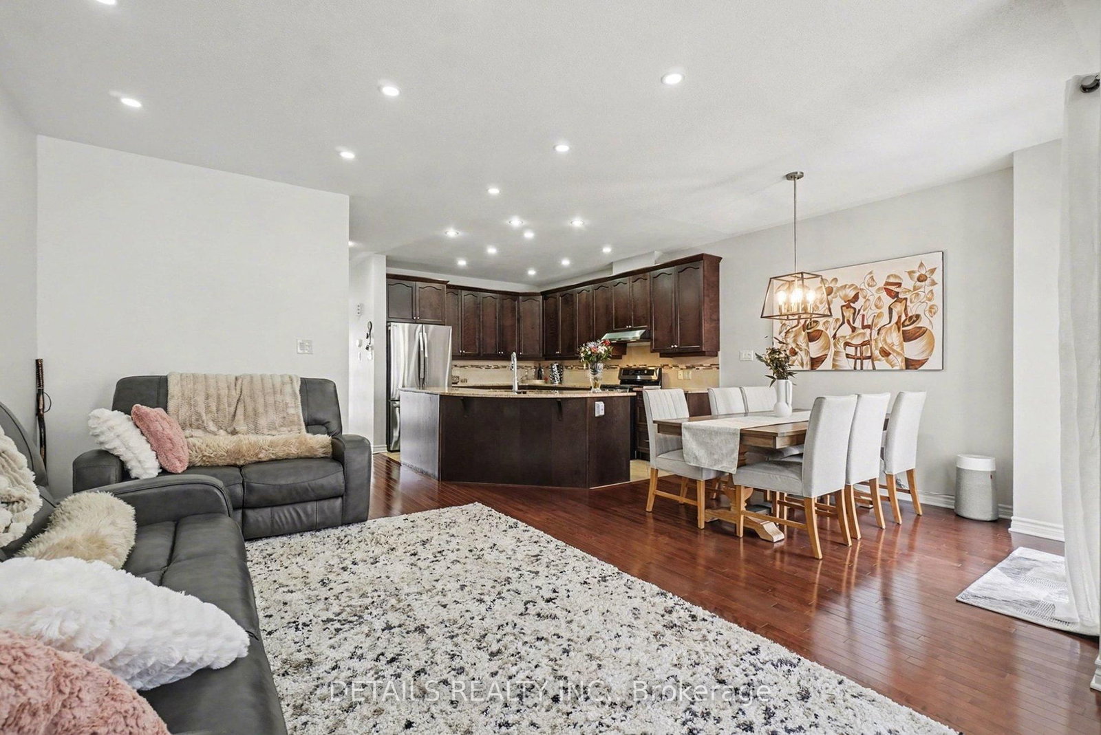 112 Whispering Winds Way - Photo 4