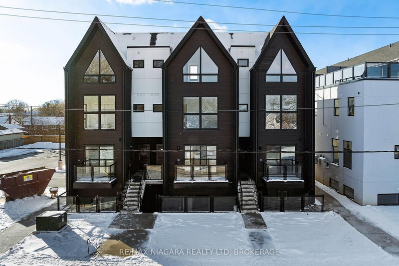 209 - 7277 Wilson Cres, Niagara Falls, L2G 4S5 | Image 3