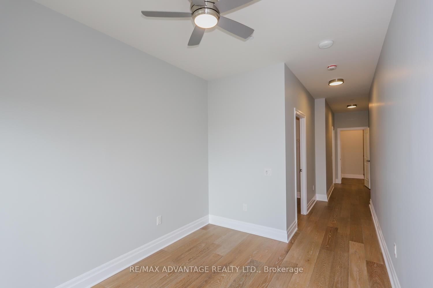 505 Talbot Street, Unit 2701 - Photo 22