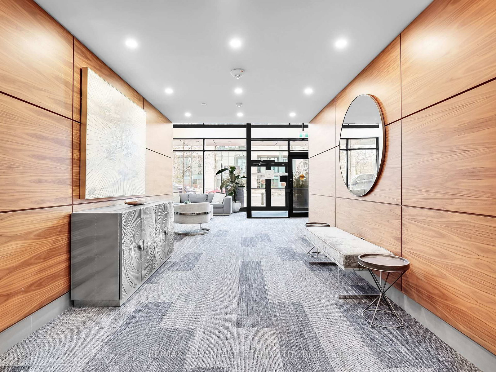 505 Talbot Street, Unit 2701 - Photo 34