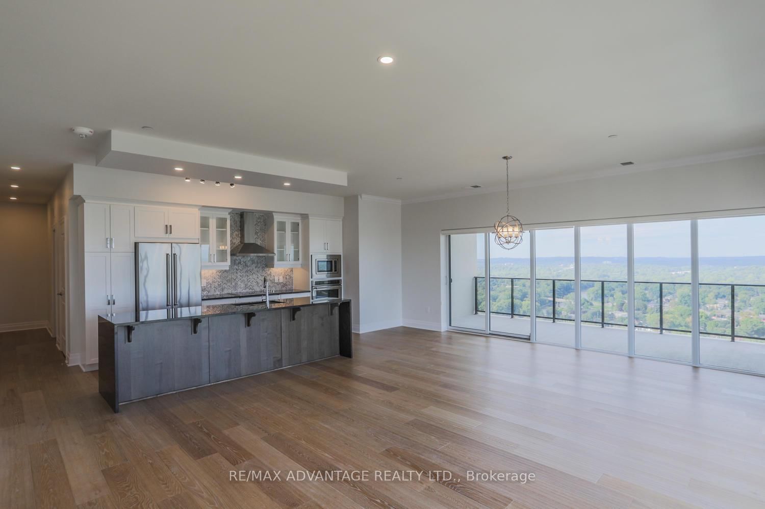 505 Talbot Street, Unit 2701 - Photo 5