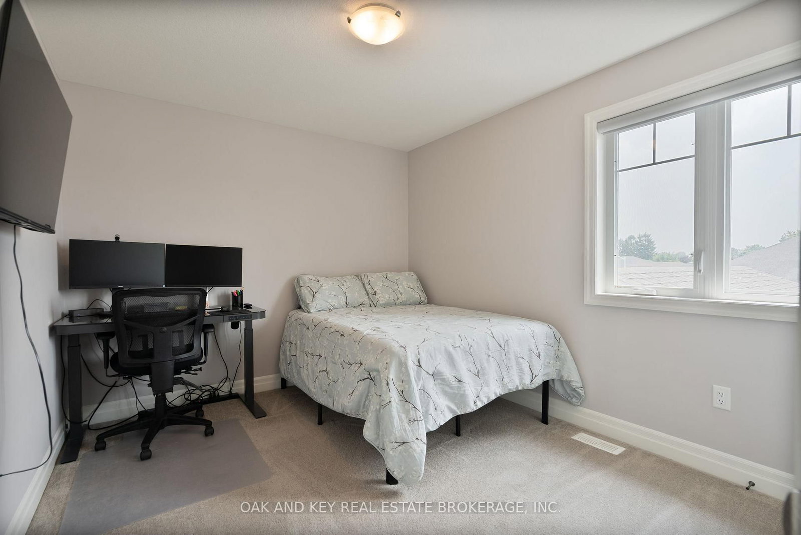 Detached House for sale at 25 Hardy Court, Lucan Biddulph, Ontario, N0M 2J0 - Lucan - MLS: X12894196