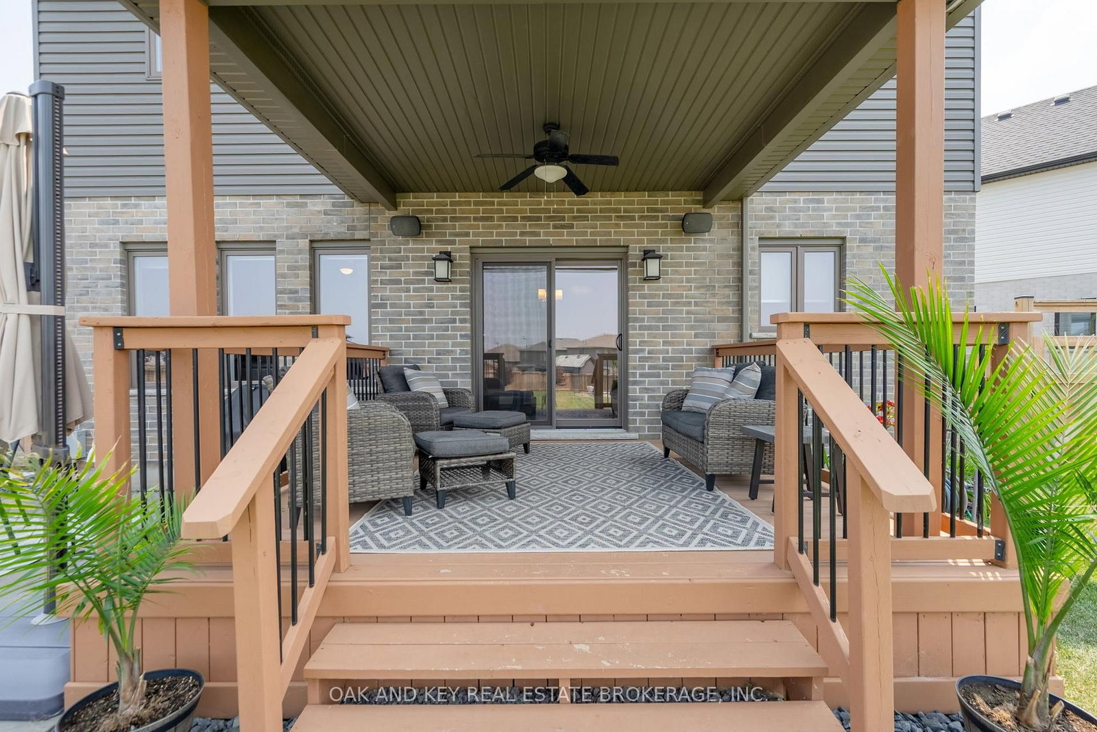 Detached House for sale at 25 Hardy Court, Lucan Biddulph, Ontario, N0M 2J0 - Lucan - MLS: X12894196