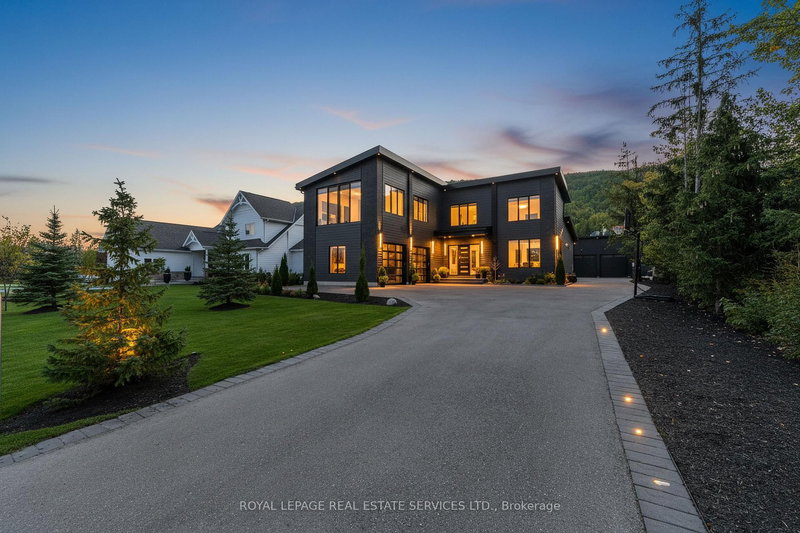 118 Barton Blvd, Blue Mountains, N0H 1J0 | Image 2