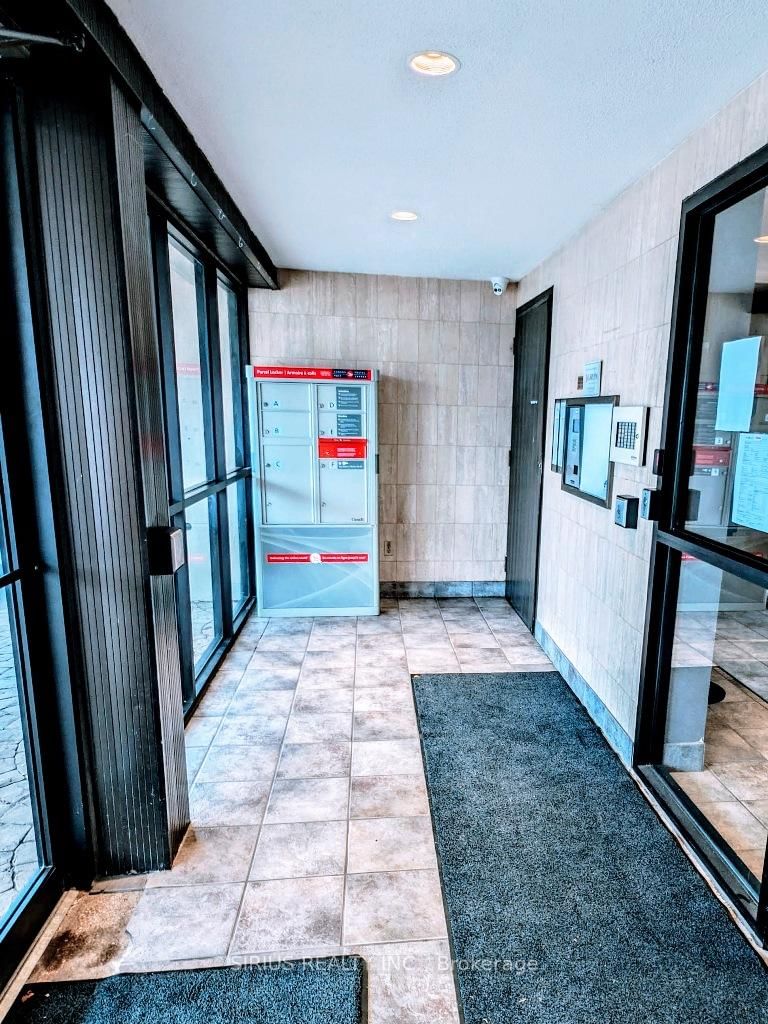 312 - 600 Grenfell Dr, London North, N5X 2R8 | Image 2