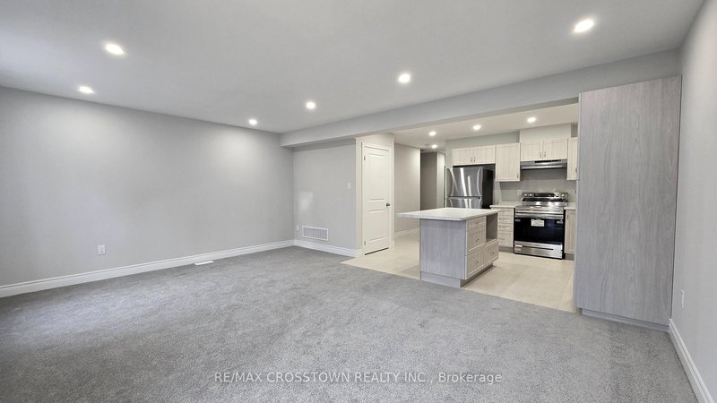 22 McConnell Cres, Bracebridge, P1L 0N7 | Image 3